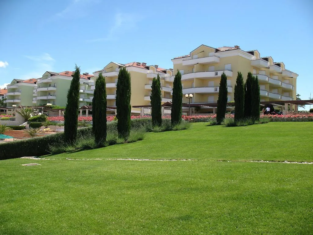 Skiper Apartments & Golf Resort Savudrija Aparthotel