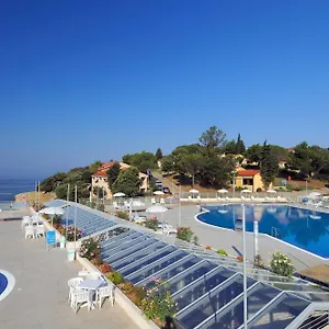 4* Ośrodek wypoczynkowy Maistra Select Petalon